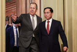 Foreign ministers of Russia and Vietnam meet in Moscow