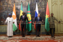 (+VIDEO) Foreign ministers of Russia, Burkina Faso and Niger meet in Moscow