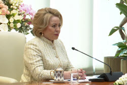 Russian Federation Council Speaker Matviyenko and Uzbekistan President Mirziyoyev meet in Tashkent