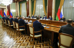 Prime ministers of Russia and Belarus meet for talks in Moscow