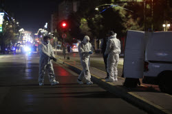 Explosion outside the Hellenic Train offices in Athens