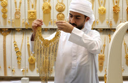 Gold prices soar to record highs amid global trade uncertainty