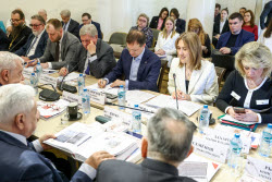 Заседание Центра патриотического воспитания МИД РФ "80 лет Великой Победе: помним, гордимся, сохраним" в Москве