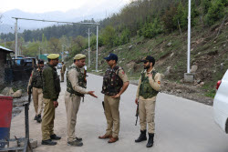 Militants Attack On Tourists In Kashmir