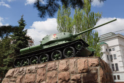 Весна в Донецке