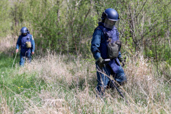 Demining of Lugan River in Lugansk People's Republic