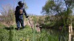 VIDEO. Demining of Lugan River in Lugansk People's Republic