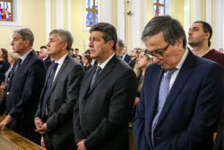 Заупокойная месса в Москве по Папе Римскому Франциску