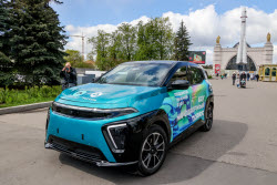 Atom electric car unveiled in Moscow