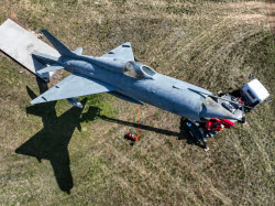 Monument to MiG-21 aircraft under renovation in Kherson Region