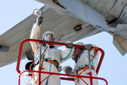 Monument to MiG-21 aircraft under renovation in Kherson Region