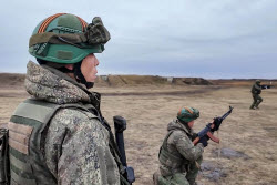 North Korean servicemen in combat training