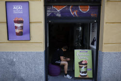 Spain and Portugal hit by massive blackout