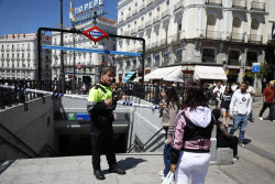 Spain and Portugal hit by massive blackout