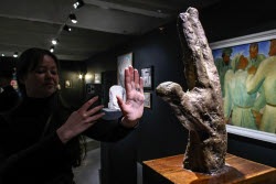 Press preview of exhibition of artworks by Alexandra Bychkova and Sergei Koltsov