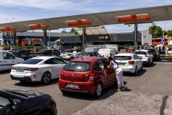 Spain and Portugal hit by massive blackout