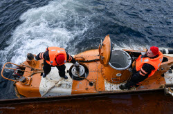 Russia's Northern Fleet search-and-rescue exercises in Sea of Barents