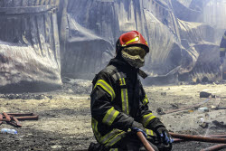 Death Toll in Iranian Port Explosion Rises to 70 - Iran