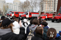 Parade marks Fire Service Day in Yekaterinburg, Russia