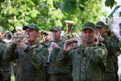 Parade for WWII veteran in Lugansk