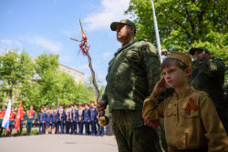 Parade for WWII veteran in Lugansk