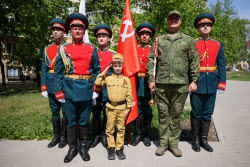 Parade for WWII veteran in Lugansk