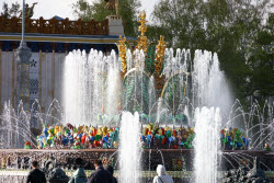 Fountain season starts in Moscow