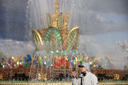 Fountain season starts in Moscow