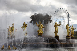 Fountain season starts in Moscow
