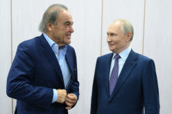 Встреча президента РФ Путина с режиссером Стоуном в Москве