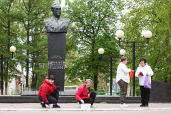 Благоустройство памятников участникам ВОВ накануне 80-летия Победы в Рязанской области