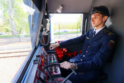 Donetsk Children's Railway opens new season