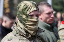 Акция памяти в Мариуполе в годовщину трагедии в Одесском доме профсоюзов