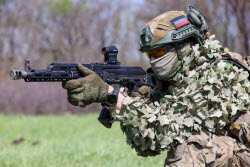 Russian servicemen undergo training in special military operation zone