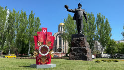 VIDEO. Russian city of Donetsk prepares for Victory Day