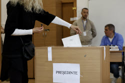 Re-run of the first round of Presidential elections in Romania
