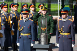 Акция "Огонь памяти" в Александровском саду