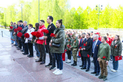 Акция "Огонь памяти" в Александровском саду