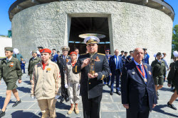 Церемония слияния Вечных огней в Волгограде