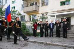 (+ВИДЕО) Поздравление ветеранов войны в Севастополе