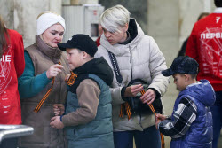 Акция, приуроченная к премьере фильма "В списках не значился" в Москве