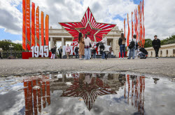Preparations for upcoming Victory Day in Moscow