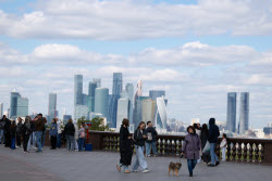 Preparations Underway For Victory Day Events In Moscow