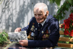 (+VIDEO) Kherson Region honours WWII veterans