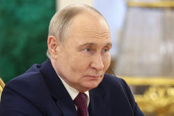 Встреча президента РФ Путина и президента Кубы Диас-Канеля