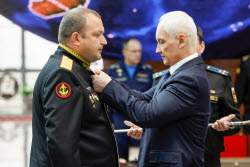 Награждение министром обороны РФ Белоусовым участников СВО