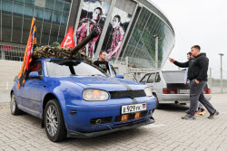 Car rally from Donetsk to Mariupol on eve of Victory Day