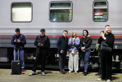 First tourist train departs from Russia to North Korea