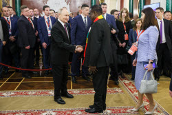 Обед от имени президента РФ Путина для глав иностранных делегаций