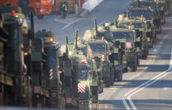 Military hardware heads for Moscow's Red Square on Victory Day